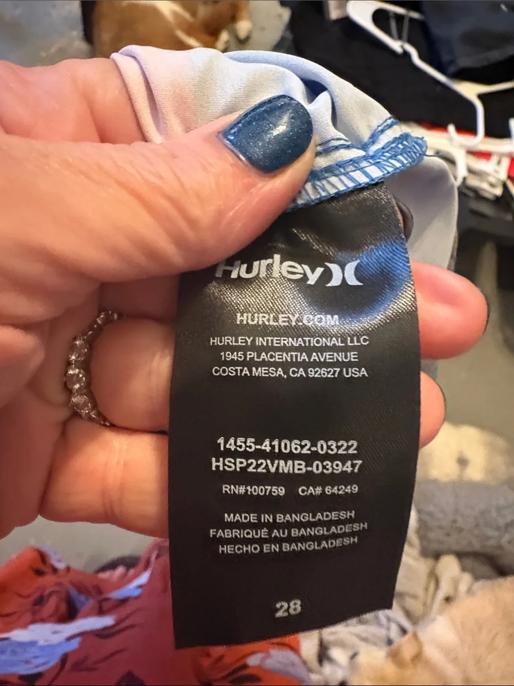 Hurley striking colorblock